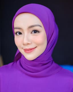 Sample selfie upload for AI hijab headshot training photo 2